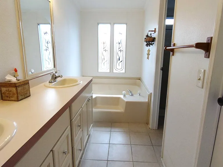 115 Arianna Way, Auburndale, FL 33823 - Image 2