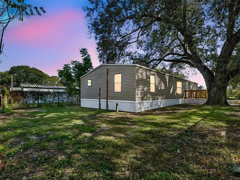 2434 Stanton St, Auburndale, FL 33823 - Image 2