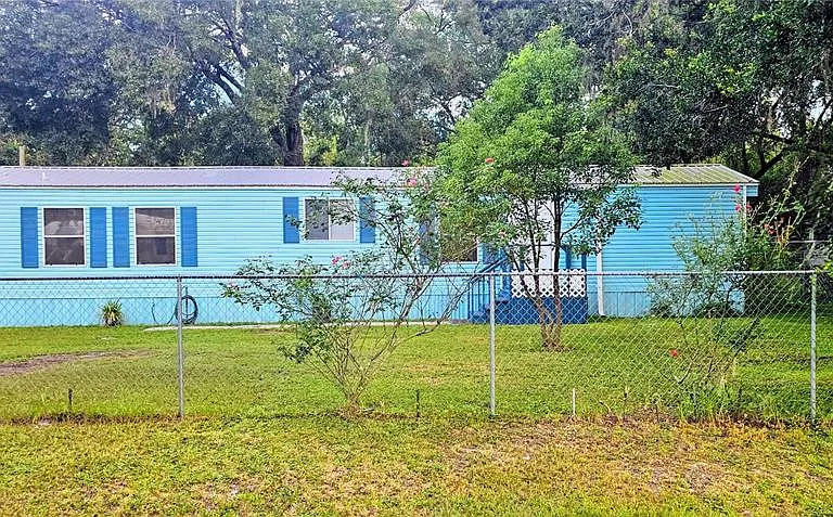 312 Donald Ln, Winter Haven, FL 33880