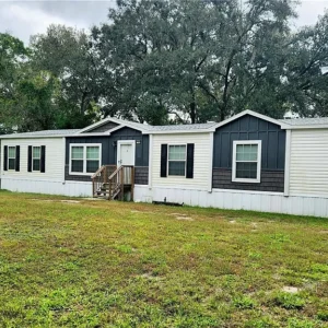 7988 E Northlake Dr, Floral City, FL 34436