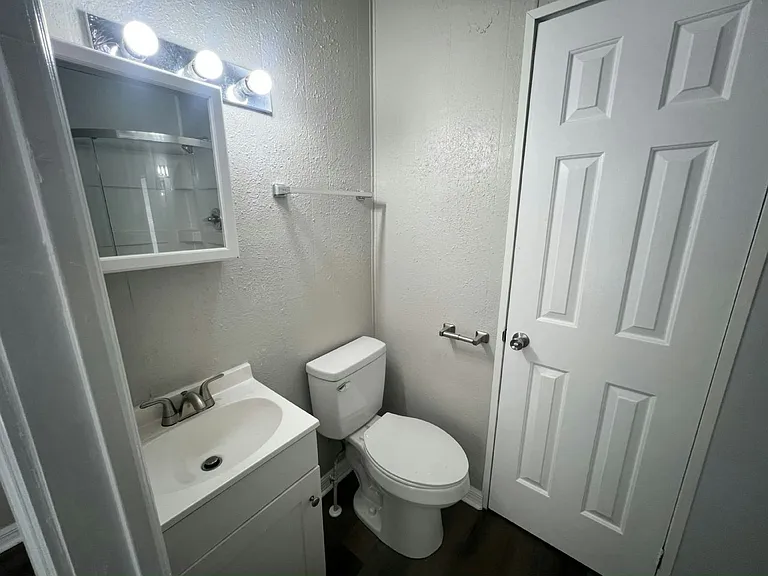 70 Tower Manor Cir E #70, Auburndale, FL 33823 - Image 2