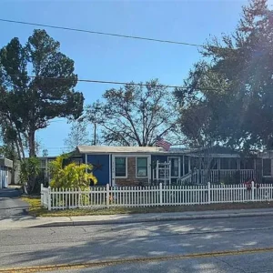 5040 70th Ave N, Pinellas Park, FL 33781