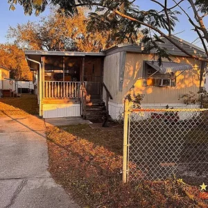 25 Jerico Rd, Auburndale, FL 33823